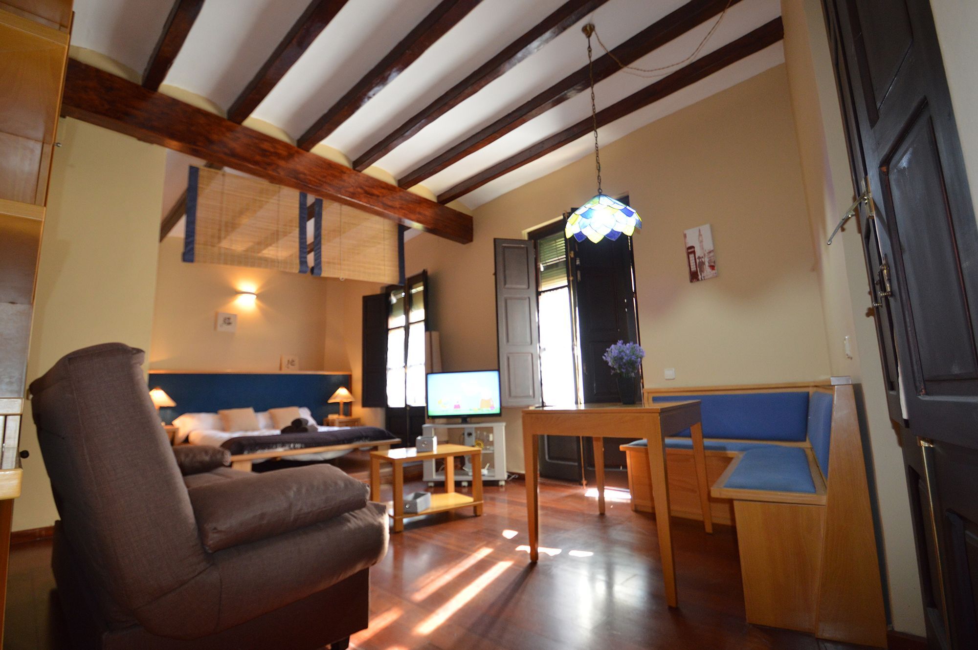 Tarragona Suites 70- Cavallers Luaran gambar
