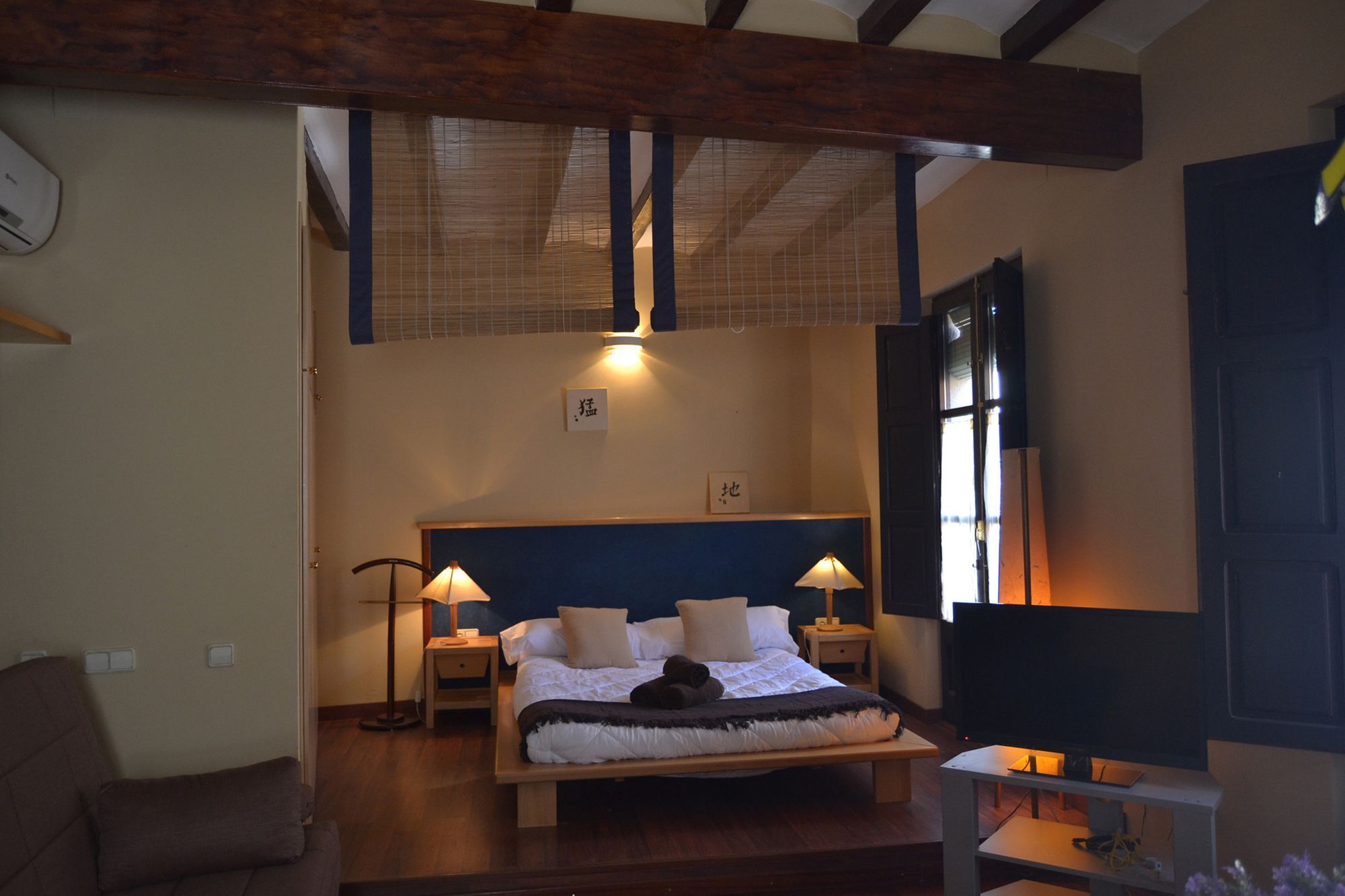 Tarragona Suites 70- Cavallers Luaran gambar