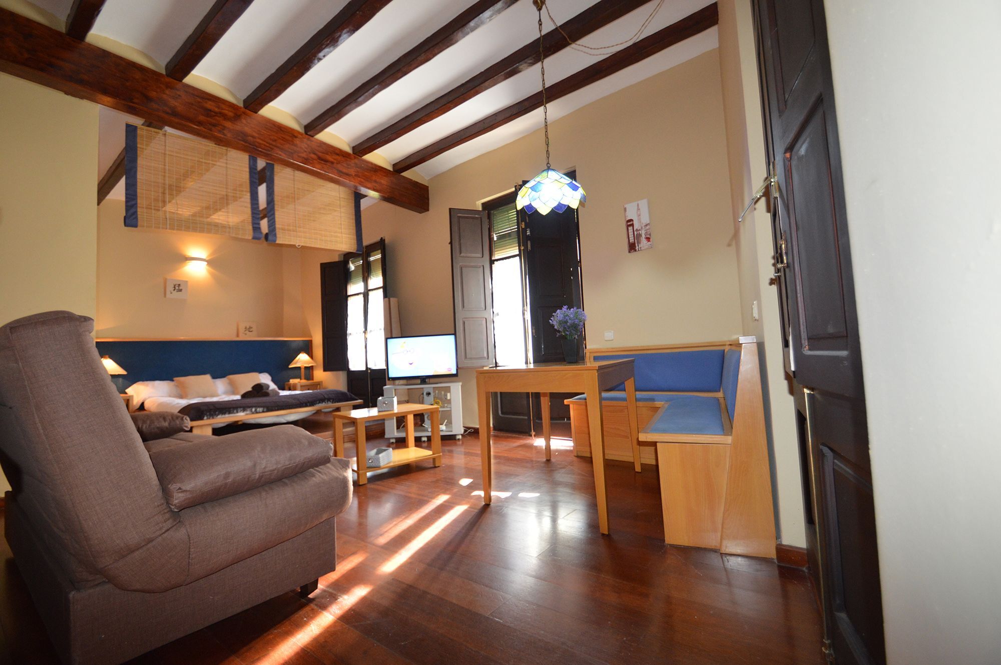 Tarragona Suites 70- Cavallers Luaran gambar